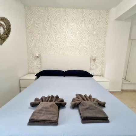 Magnifico Apartamento En El Centro De Фуeнхирола Екстериор снимка
