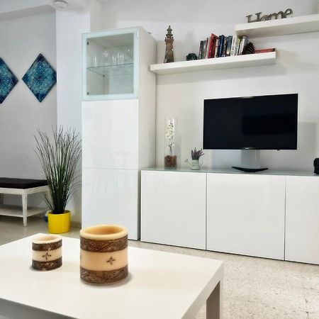 Magnifico Apartamento En El Centro De Фуeнхирола Екстериор снимка