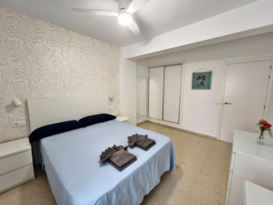 Magnifico Apartamento En El Centro De Фуeнхирола Екстериор снимка