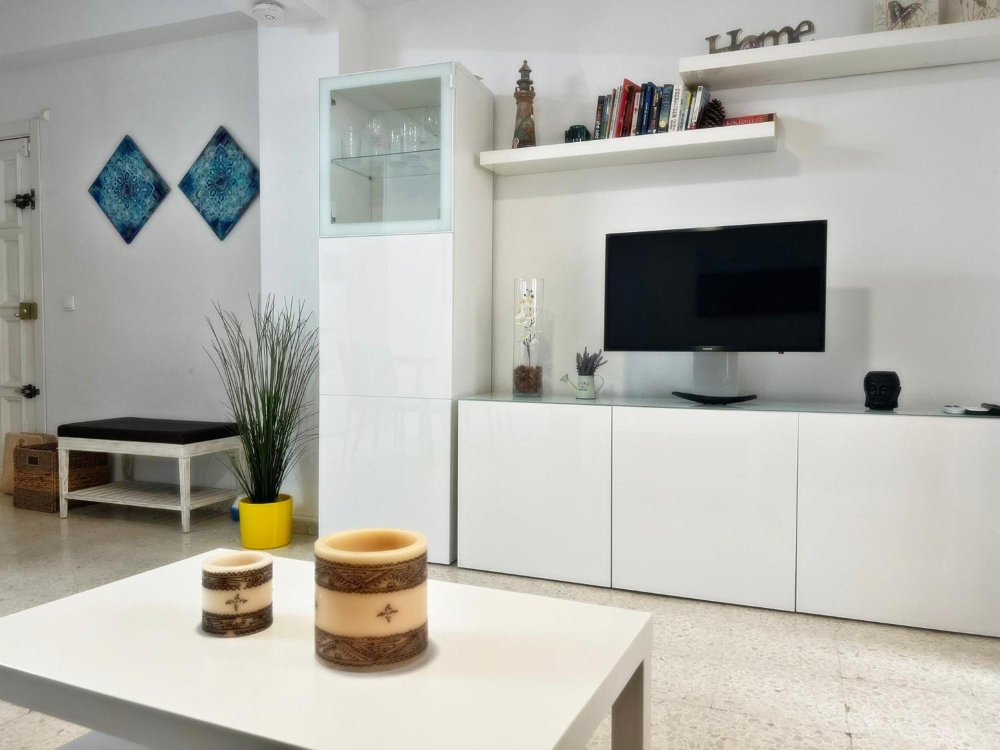 Magnifico Apartamento En El Centro De Фуeнхирола Екстериор снимка